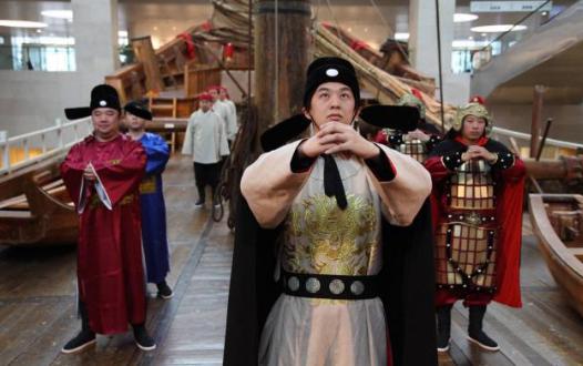 六百年的明朝小官古墓!揭秘明朝强盛的底层原因!