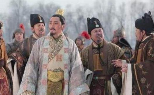 他是当朝宰相却受人鄙视,皇帝居然安排他去扫茅厕