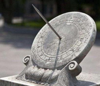 古代时间概念换做现在是多久 三更与五更,一炷香是多少