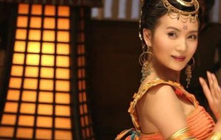 南汉君主刘继兴到底是什么样的人 妃子叫猪，欲想当官，必先自宫