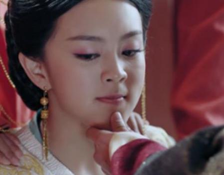 他因为临幸了一个25岁的女囚 没有想到却成全了千古一帝