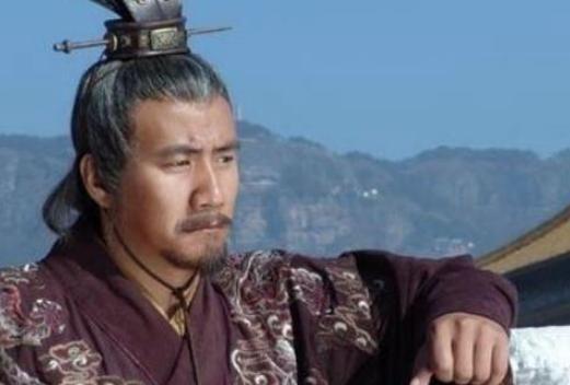 朱元璋被老妇人破口大骂，他却说：赏赐豪宅，子孙封侯