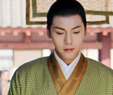 西魏最后一位皇帝退位之后 他的皇位谁座上了