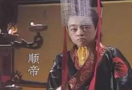 曹腾身为一个太监 为何死后会获得皇帝的称号呢