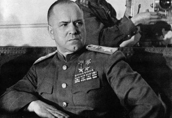 被称为“苏联军神”的是谁