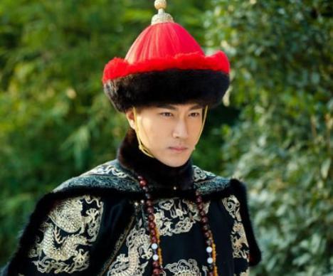 皇太极继位与三大贝勒平起平坐，用14年下了一盘好棋！