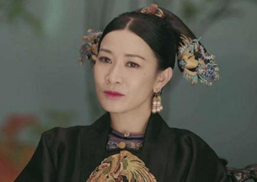 她是“清朝第一美人”，却看着儿女结为夫妻