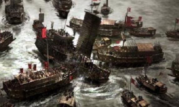 赤壁之战曹操大败，他的四大谋士没出主意吗