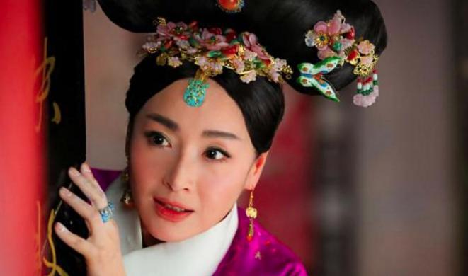 纯裕勤妃入宫时只是一个宫女，最后活到乾隆十八年