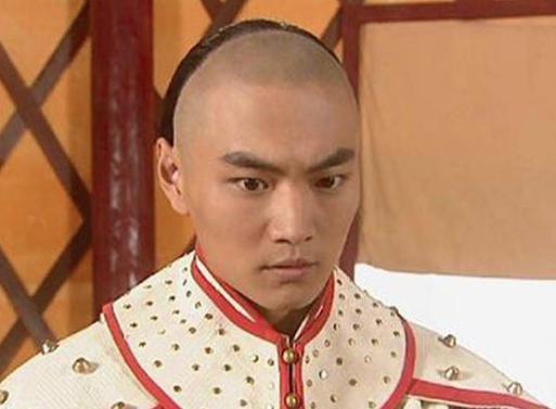 他是努尔哈赤的小儿子，36岁感染天花去世