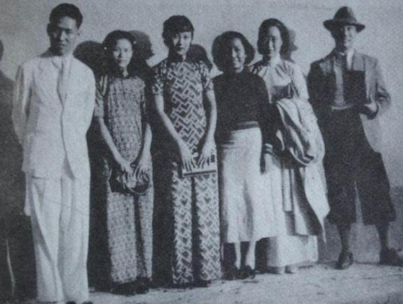 民国漫画界的新闻人物:梁白波个性十足