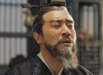 荀彧本是曹操的得力助手，为何最后两人分道扬镳