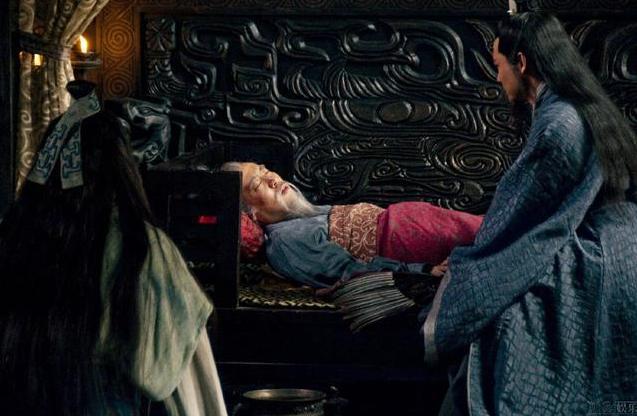 曹操有八虎骑,孙权有兄弟相帮,刘备为何没有宗亲相助?