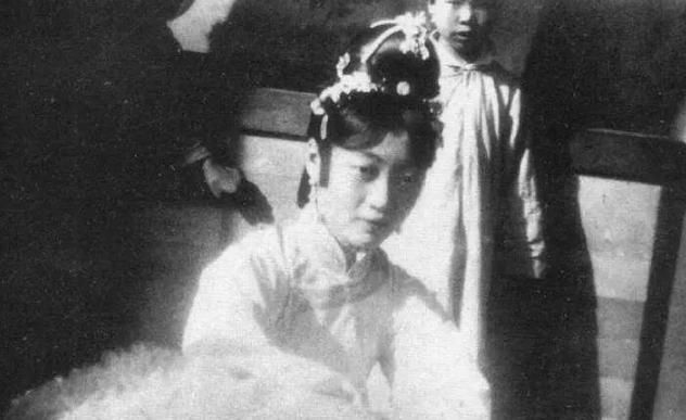 皇帝嫔妃众多，晚清的“国统三绝”是什么原因造成的