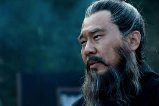 曹操做了一个梦，让他一生都不敢称帝是真的吗