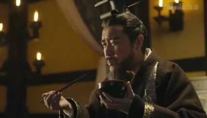 古代人们吃饭都吃些什么食物 大臣和百姓的有区别呢