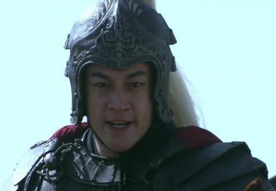 三英战吕布刘备如果不出手其他两人是吕布的对手吗