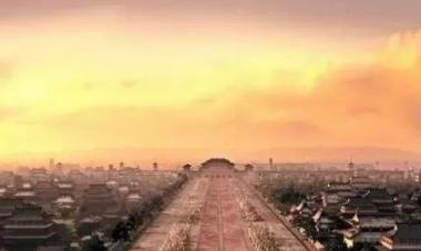 此女命运坎坷成王妃后流落民间，儿子长大之后找了她一生！