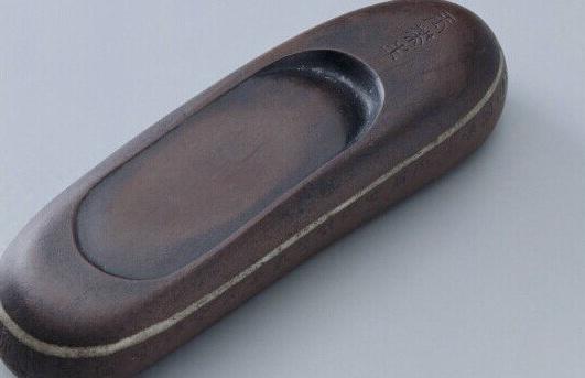 谢翱与端砚“玉带生砚"，避缉捕独与玉带生“结伴”