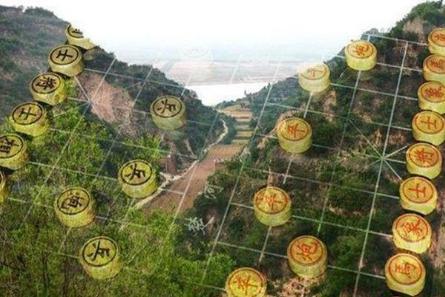 象棋中的楚河汉界在什么地方 其中的排列循序有什么讲究呢