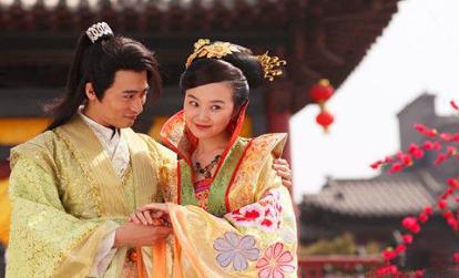 在李白一生四次的婚姻生活中 哪一段生活是最浪漫的