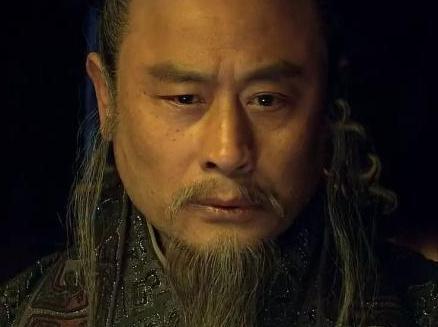 他是我国历史上最败家的富二代 偌大的一代帝国败在他的手里