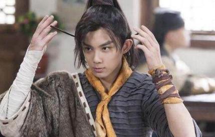 秦二世死后他表现出了极高的政治魄力和决断 可惜时不他待