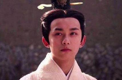 秦二世死后他表现出了极高的政治魄力和决断 可惜时不他待