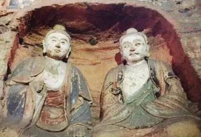 历经1500年不倒的空中花园，上载危岩，下临深谷被称为悬空寺