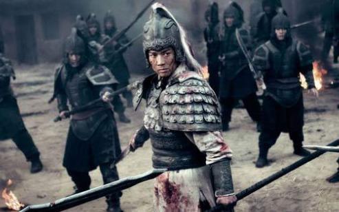 刘备手下良将众多，为何诸葛亮单单与赵云关系最好