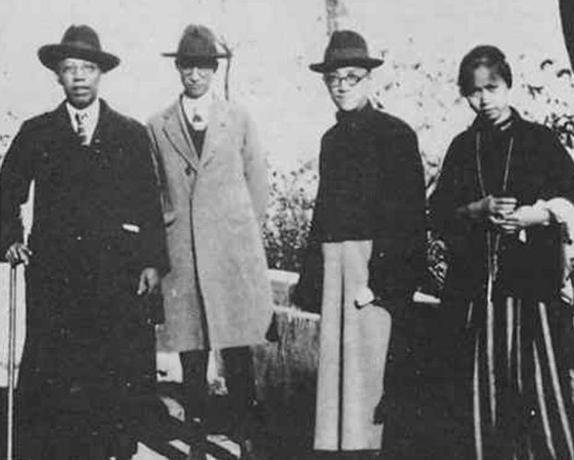 盘点民国时期携手到老的姻缘，朱梅馥是因她宽容