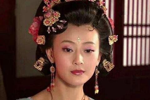 杜秋娘靠一首诗成皇帝爱妃,晚年却凄凉