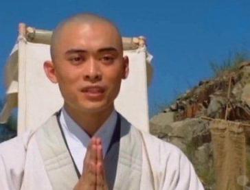 天龙八部五大愣头青,南海鳄神只能排第二,第一是真虎