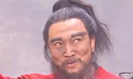 刘备曾经效力曹操,曹操为何不听程昱的建议灭了刘备