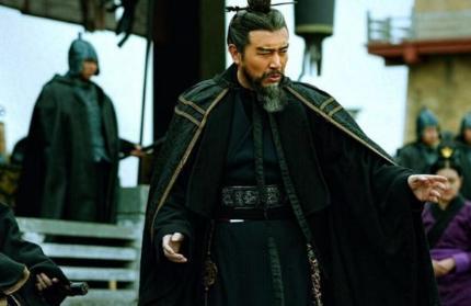 同样都是谋权篡位的奸臣 为何曹操是真英雄而司马懿是真小人呢