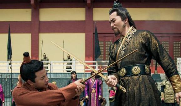 武王伐纣时杀死了哪位商朝大将