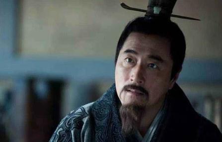 萧何本是刘邦上级，为何甘心屈居刘邦之下