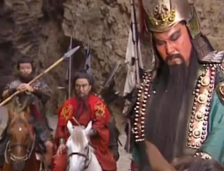 关羽惦记秦宜禄之妻是真的吗