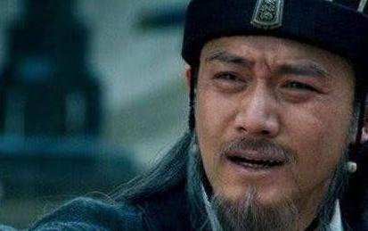 诸葛亮既然保不住魏延 为何没有杀掉太监黄皓呢