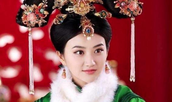 她打死一名宫女被贬,生了女儿后两个月便复位