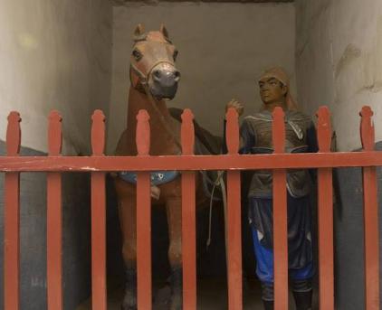 古代史书中几乎不会出现关于狱卒的故事 但是这个人却名满天下