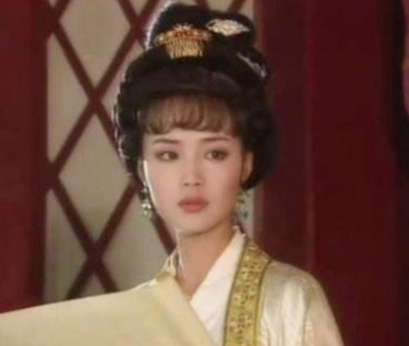 上官婉儿已举世瞩目的权臣，为何还不满足