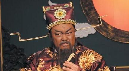 龙是皇帝的专属 那么包拯身上穿的到底是不是龙袍呢