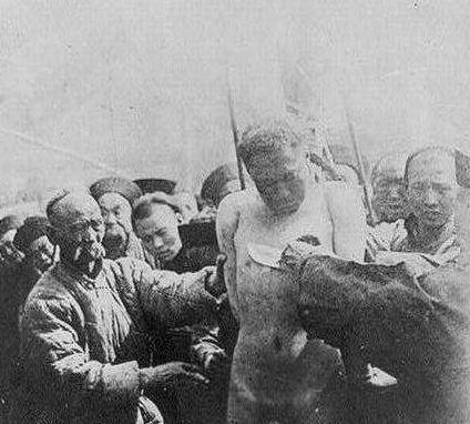 林凤祥被抓是明明可以反抗 为何他却选择投降呢