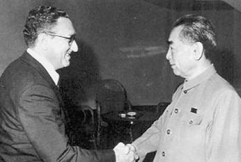 尼克松访华简介 尼克松访华的背景,过程,结果及意义介绍