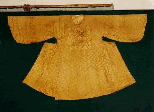 明代女性穿着上有什么选择