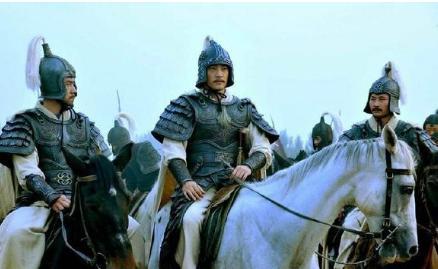 历史上周瑜和诸葛亮到底是什么样的关系 真的电视剧一样吗