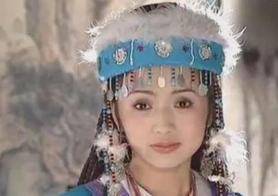 乾隆最宠爱的两个妃子,香妃和令妃谁更胜一筹