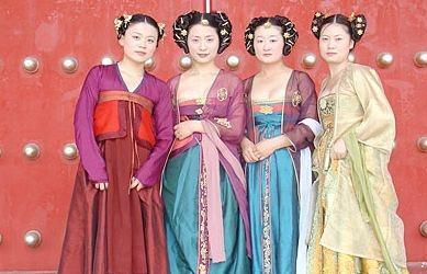 皇帝的生理启蒙老师在交完知识后 最后的命运是什么样的