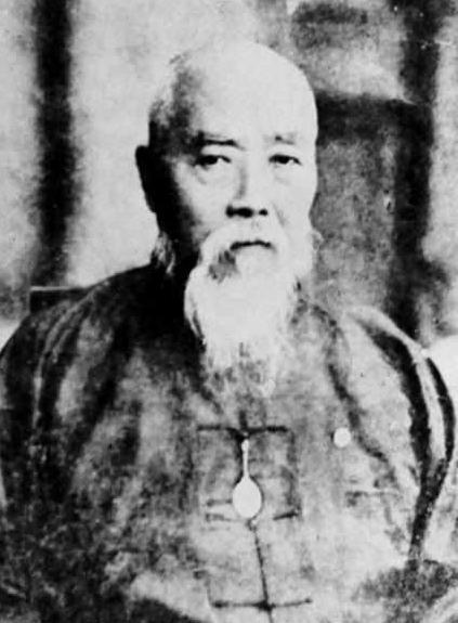 马龙潭是什么样的人